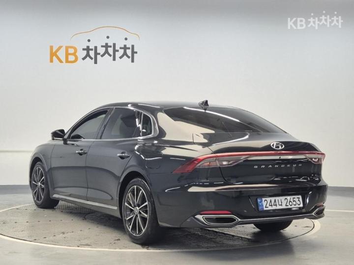 Hyundai Grandeur 2.5 LeBlanc 3