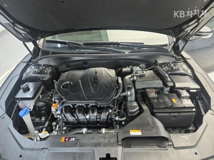 Hyundai Grandeur 2.5 LeBlanc 6