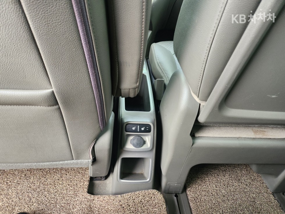 2012 - kia ray