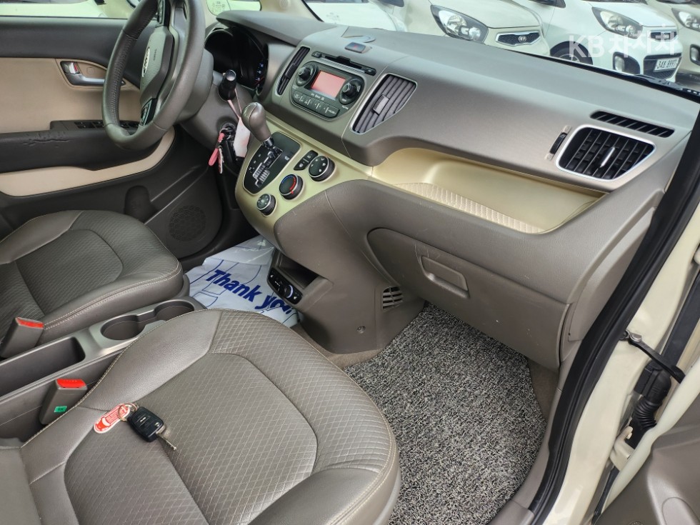 2012 - kia ray