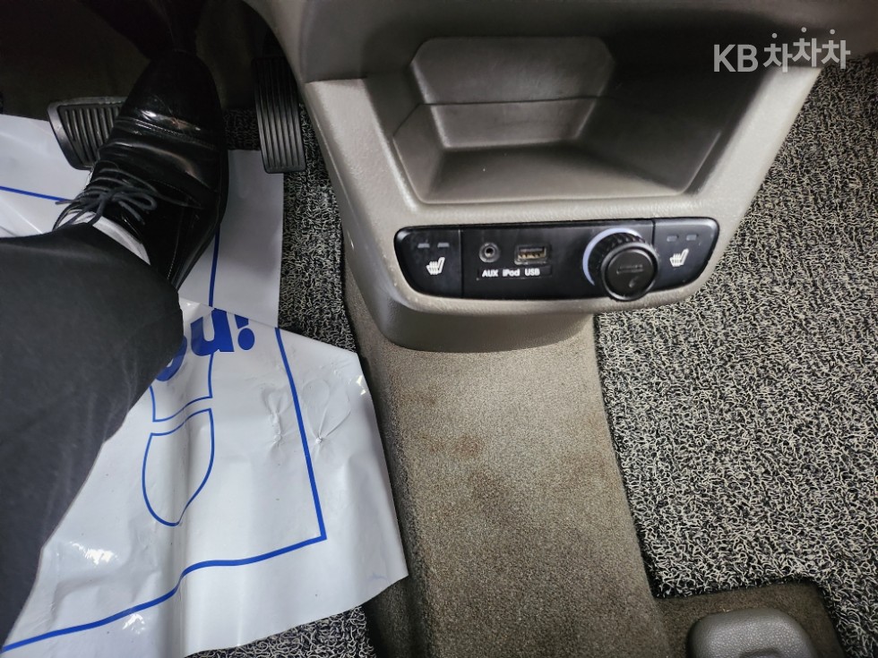 2012 - kia ray