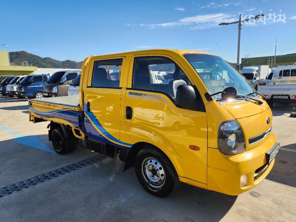 2013 kia bongo iii