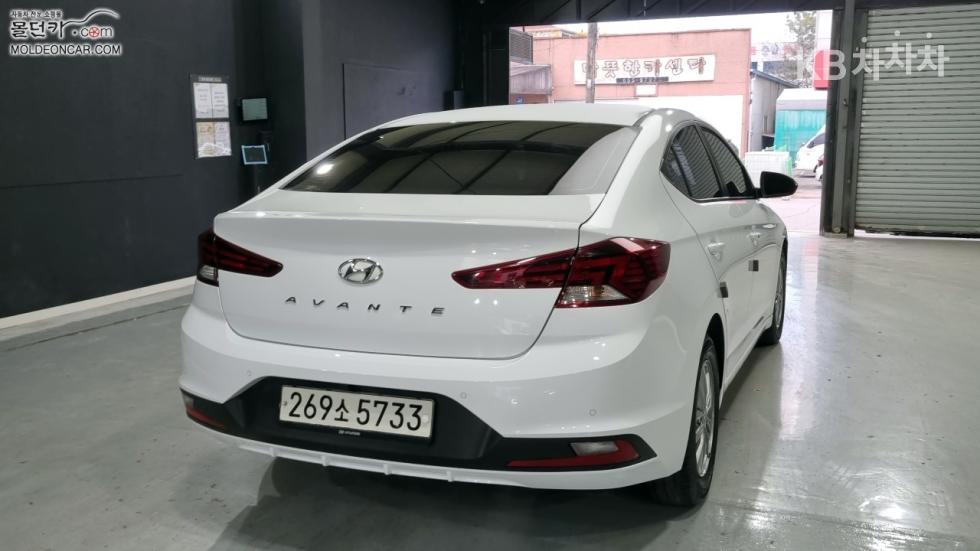 Hyundai Avante — miniaturë 2