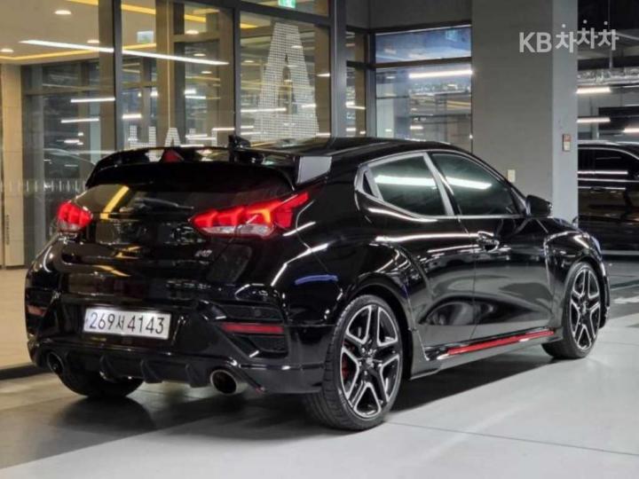 Hyundai Veloster N 2.0 T-GDi 3
