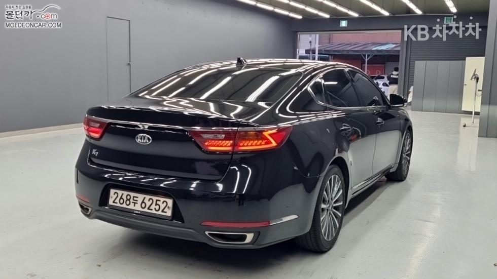 2018 - kia k7