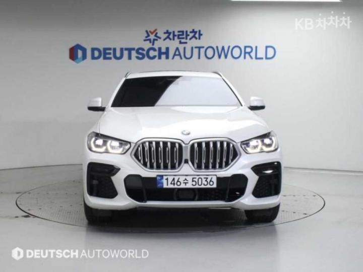BMW X6 G06 xDrive 30d M Sport 4