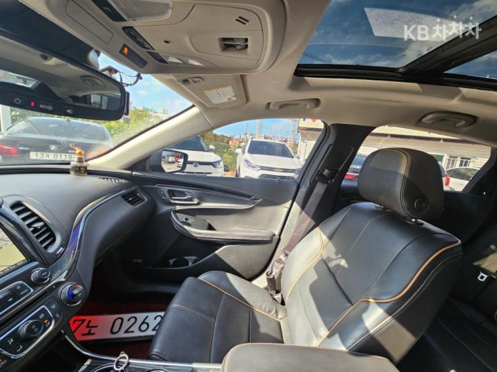 Chevrolet Impala 2.5 LTZ 10