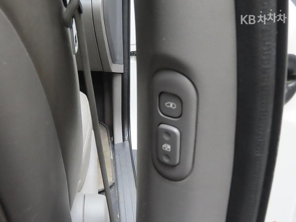2014 - kia carnival