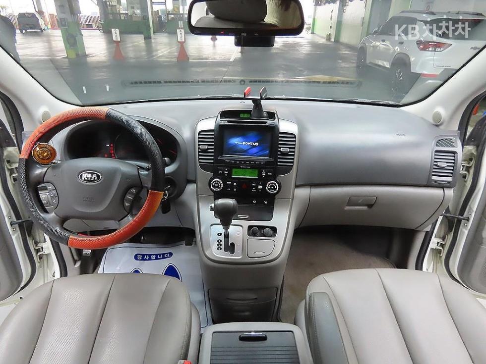 2014 - kia carnival