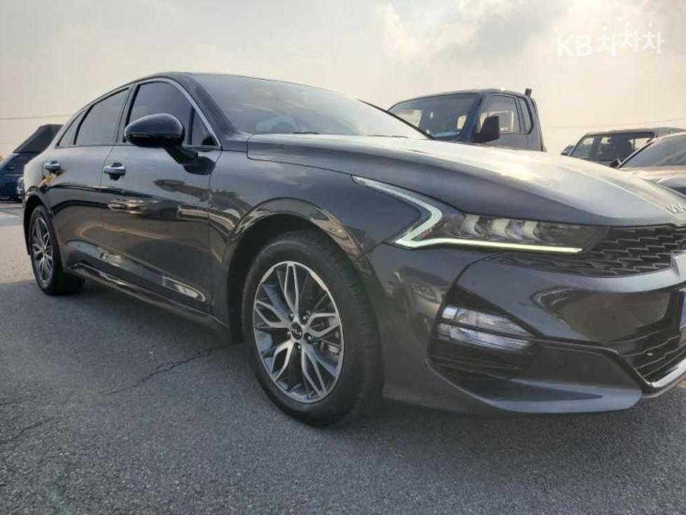 2023 - kia k5
