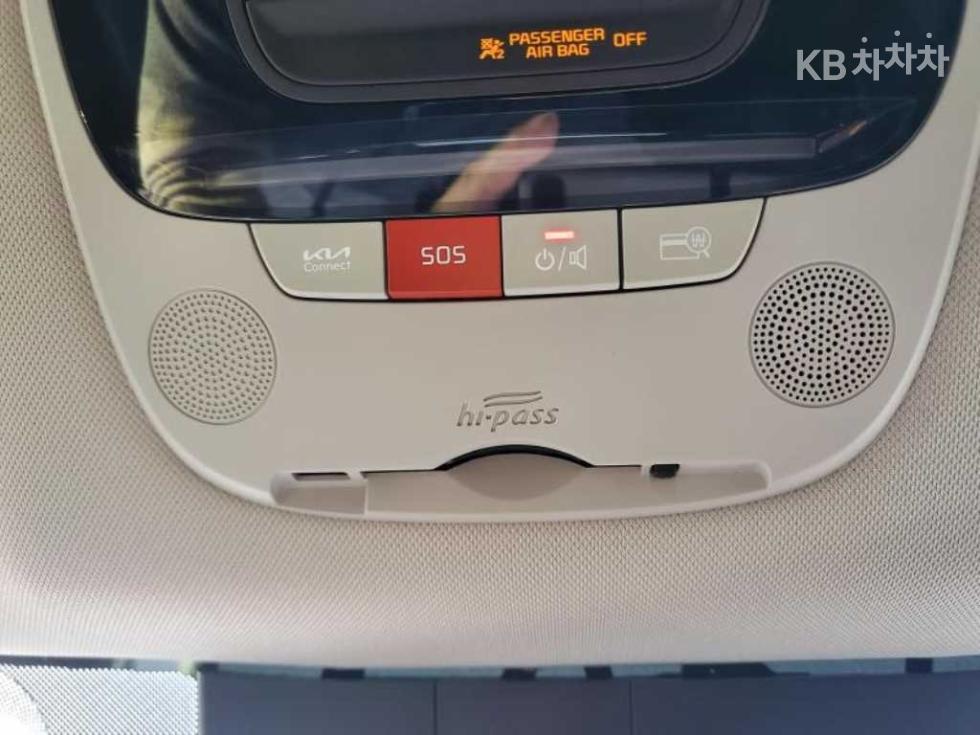 2023 - kia k5