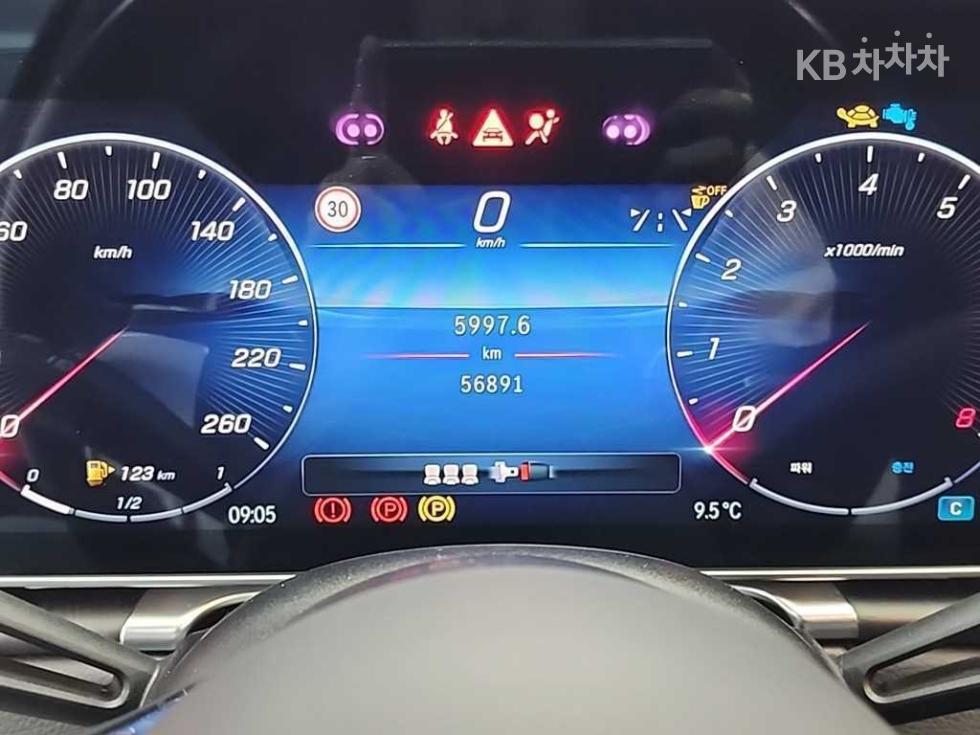 Mercedes-Benz S-klasse — miniaturë 6