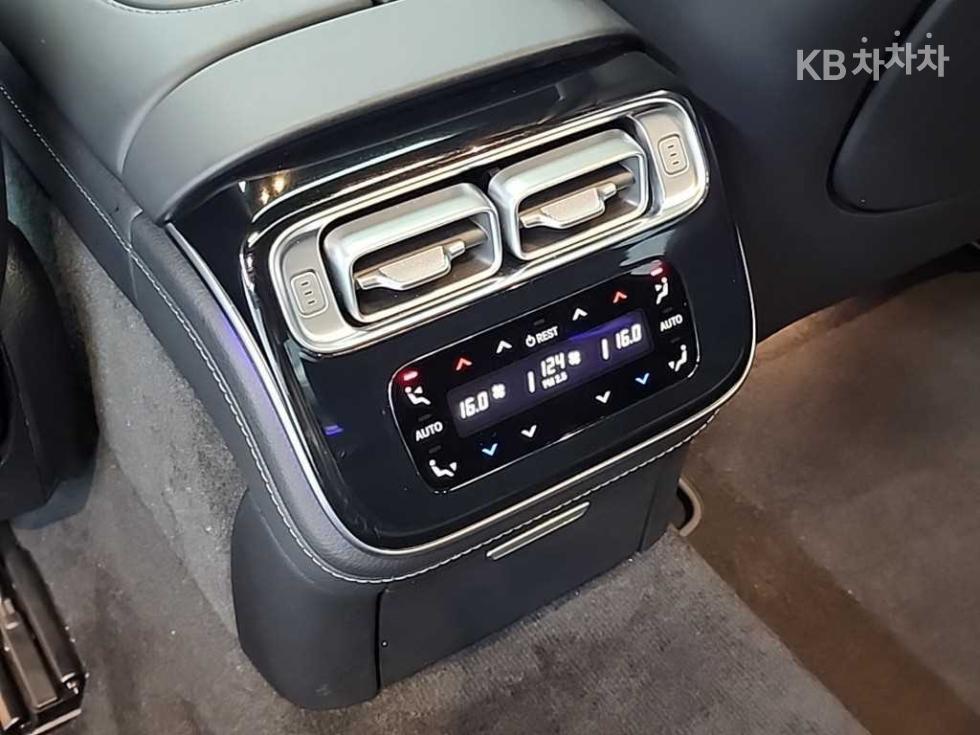 Mercedes-Benz S-klasse — miniaturë 13