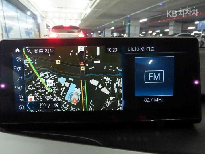 BMW i8 1.5 Roadster Basic - фото 16