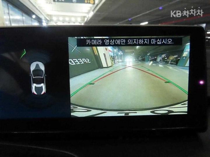 BMW i8 1.5 Roadster Basic - фото 17