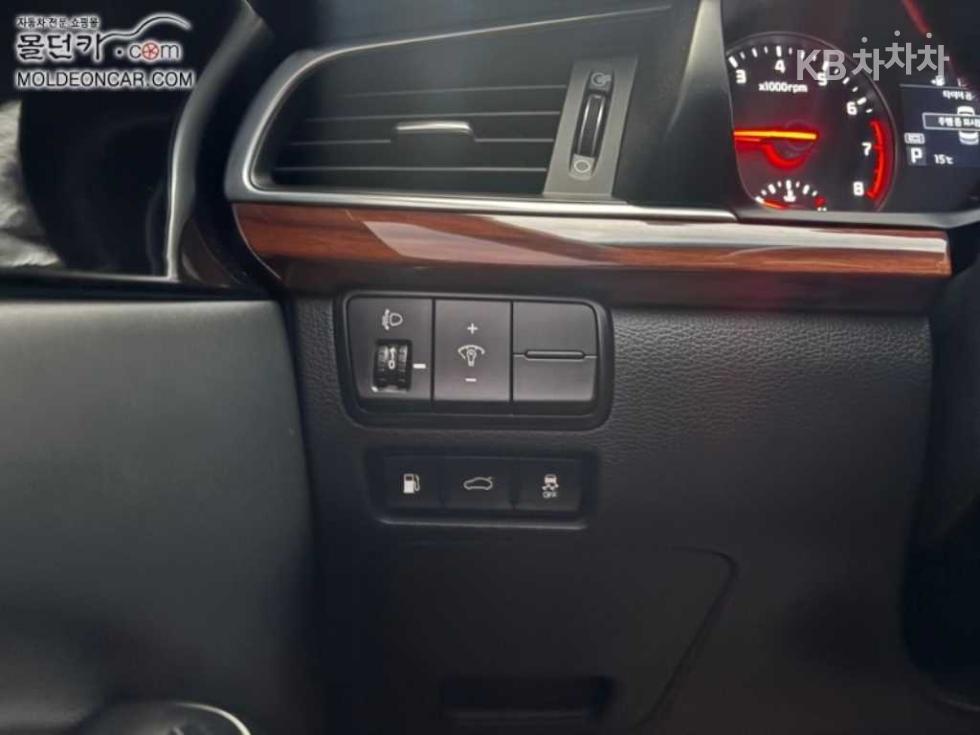 2016 - kia k7
