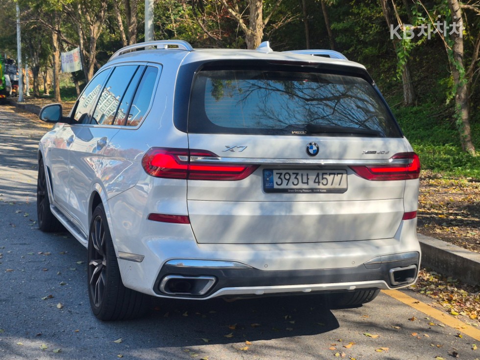 BMW X7 — miniaturë 6