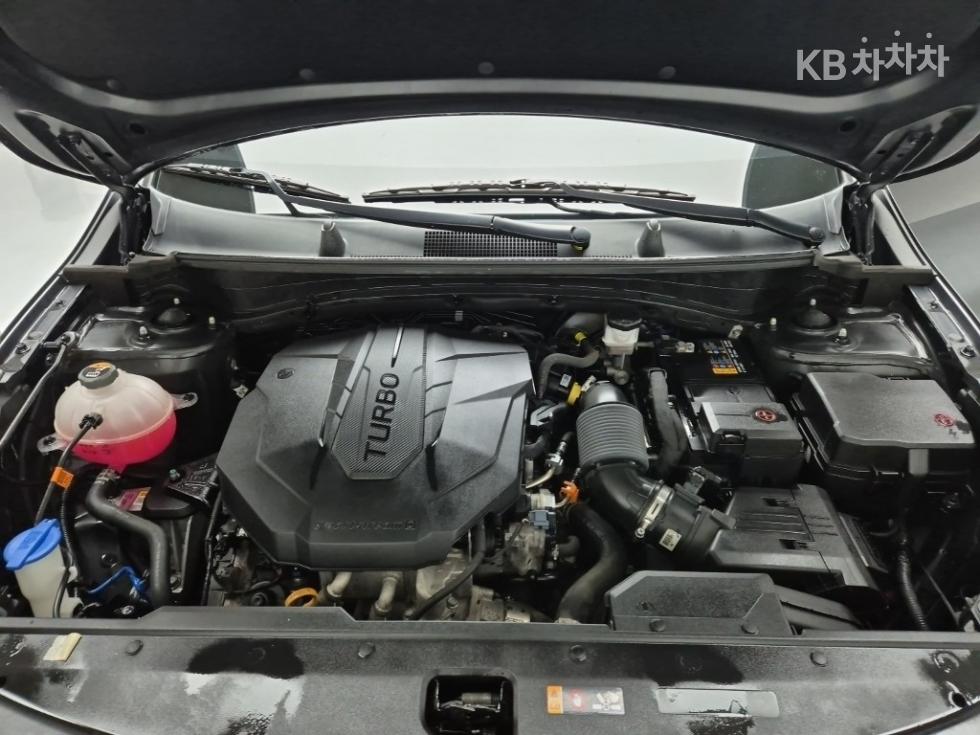 2022 - kia sportage