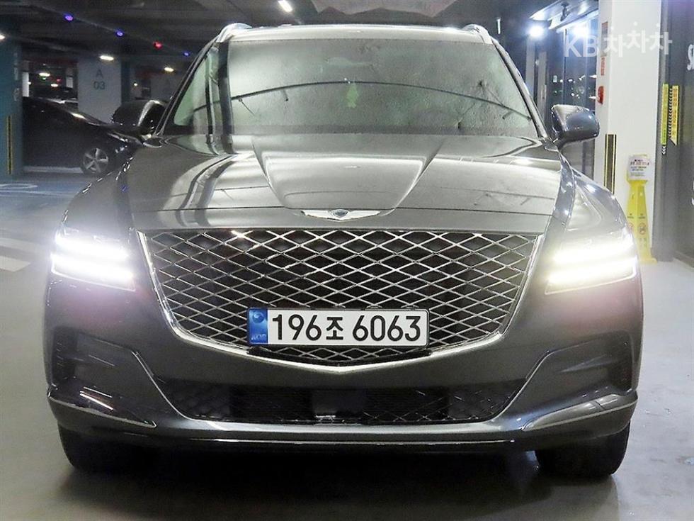 2022 Genesis GV80 photo