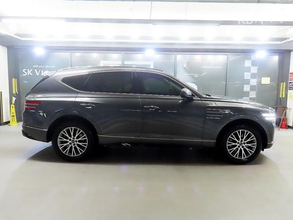 2022 Genesis GV80 photo