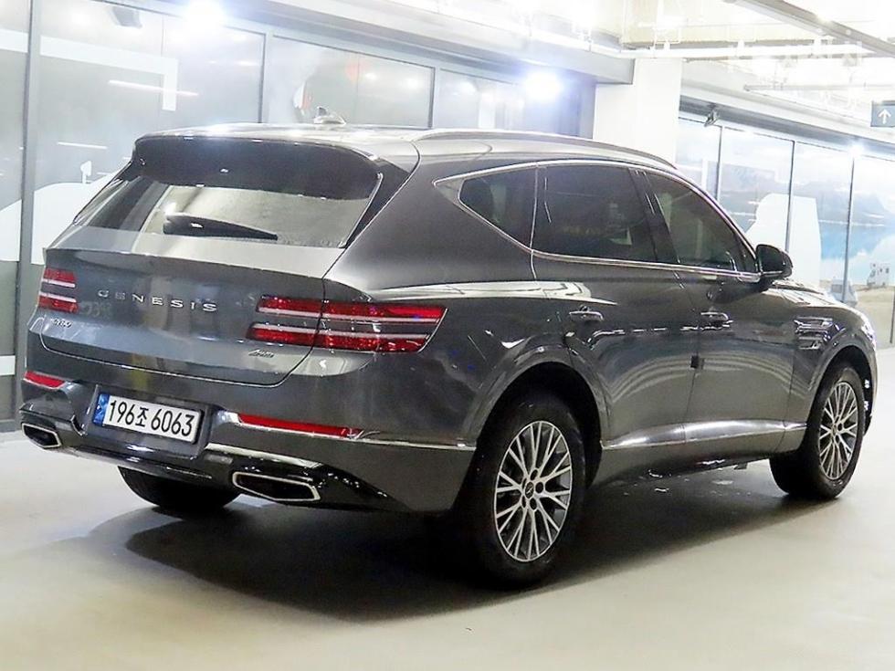 2022 Genesis GV80 photo