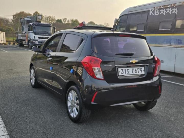 Chevrolet Spark The Next LTZ 7