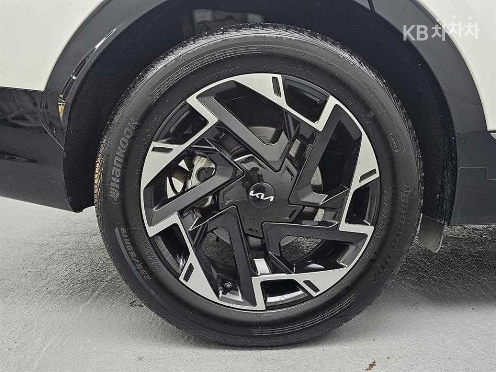 2024 - kia sportage