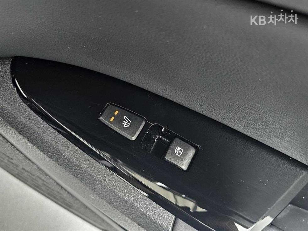 2024 - kia sportage