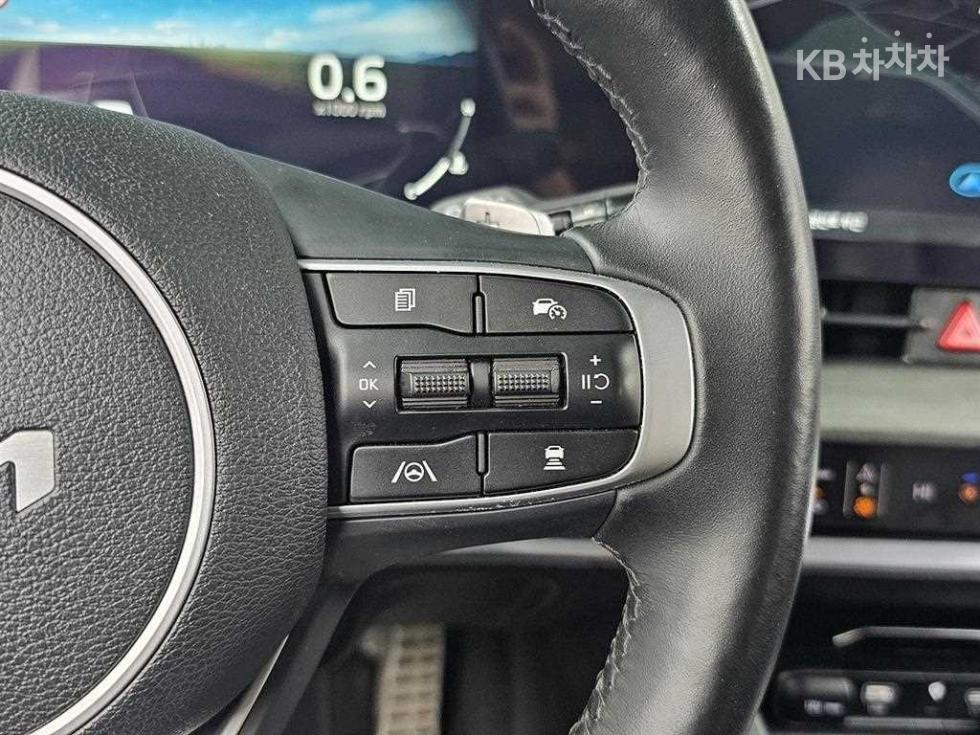 2024 - kia sportage