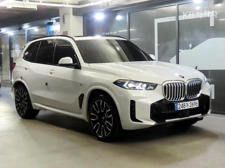 BMW X5 xDrive 30d M Sport — foto 1