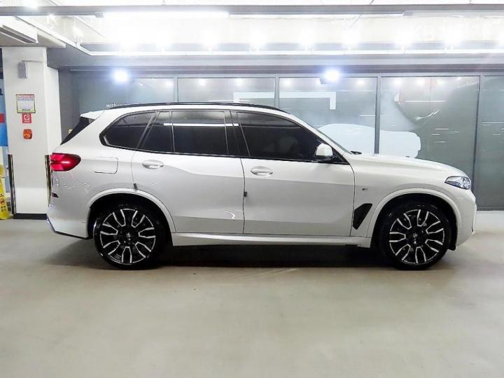 BMW X5 — miniaturë 3