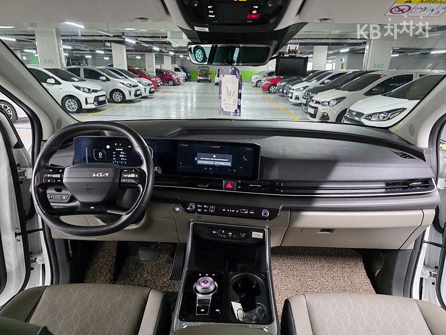 2025 - kia carnival