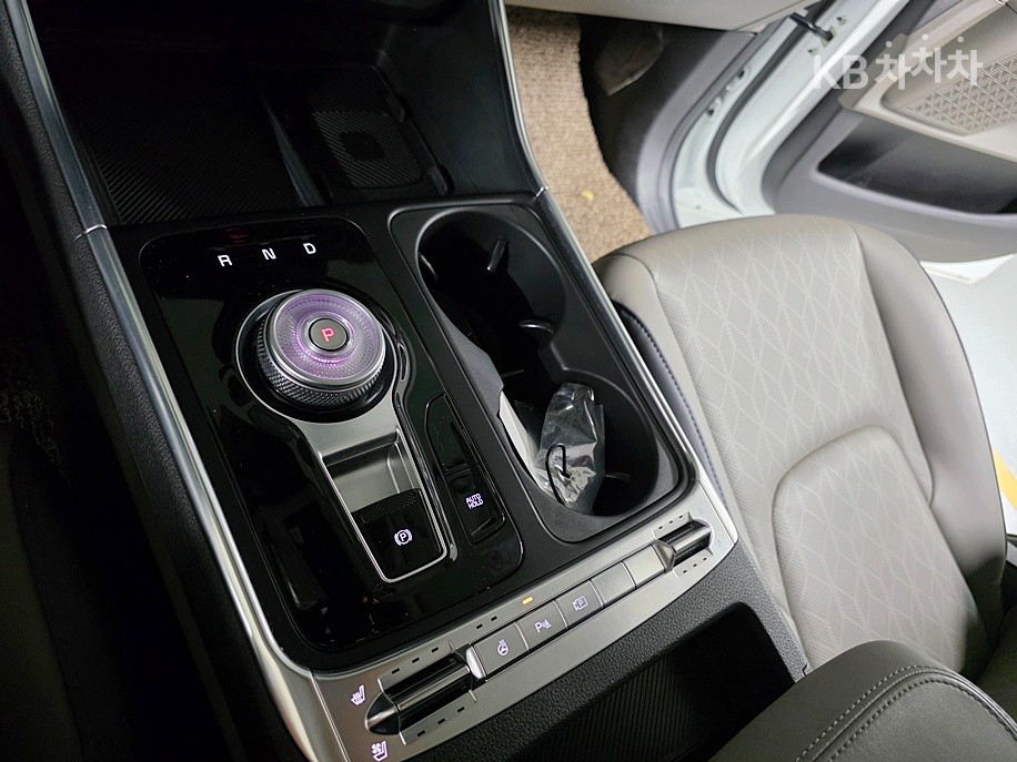 2025 - kia carnival
