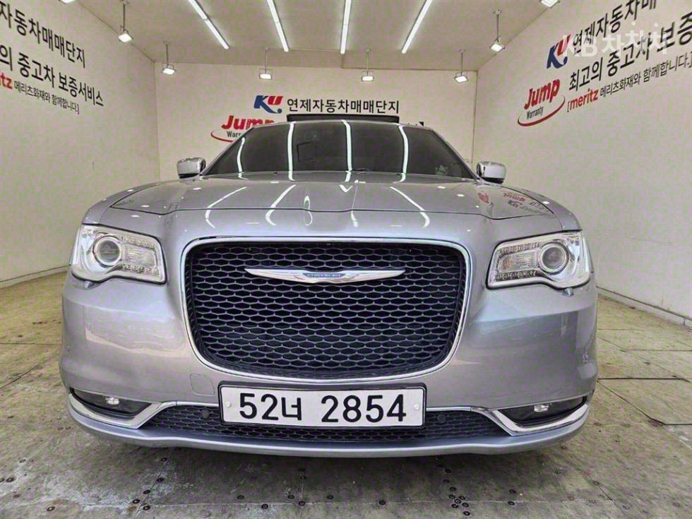2016 chrysler 300c