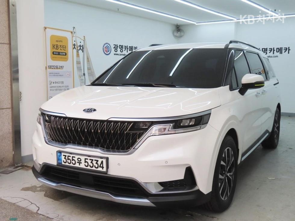2021 - kia carnival