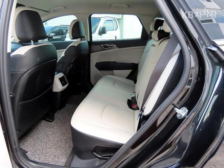 Kia Sportage The Hybrid 1.6 Turbo HEV Noblesse Gravity 7