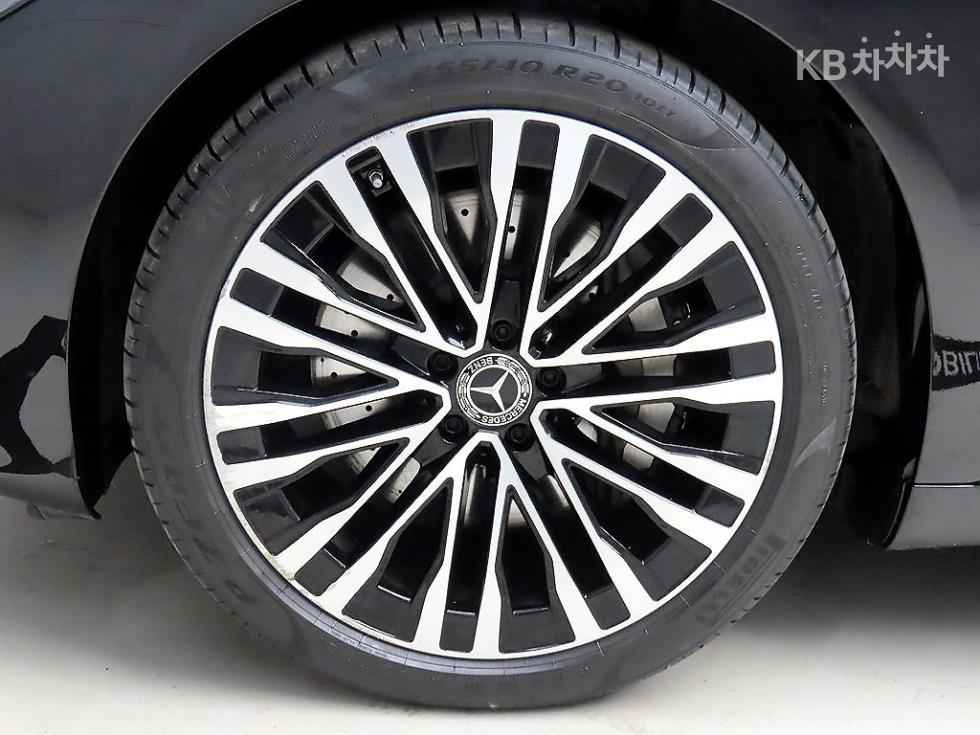 Mercedes-Benz S-klasse — miniaturë 20