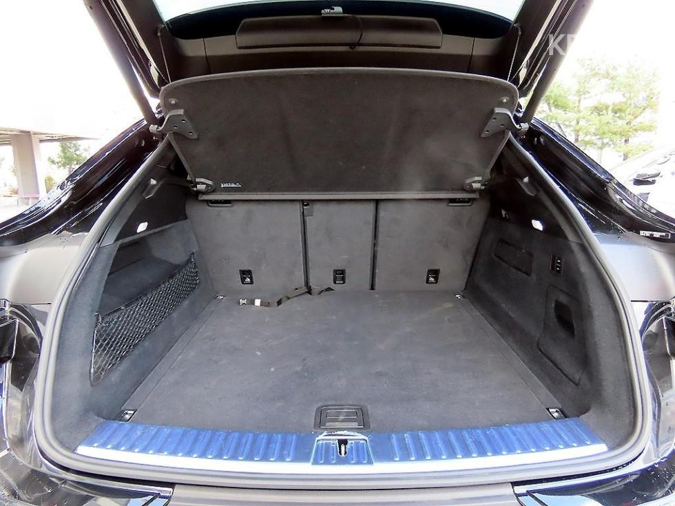 Porsche Cayenne — miniaturë 16