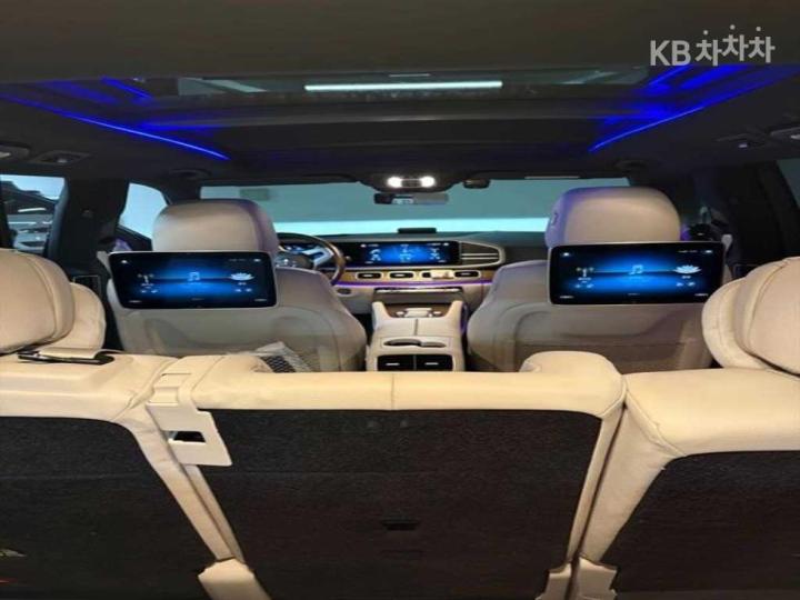 Mercedes-Benz GLS-Class GLS400d 4Matic Basic - фото 6