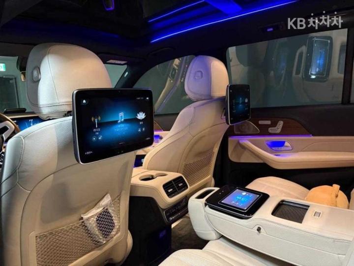 Mercedes-Benz GLS-Class GLS400d 4Matic Basic - фото 7