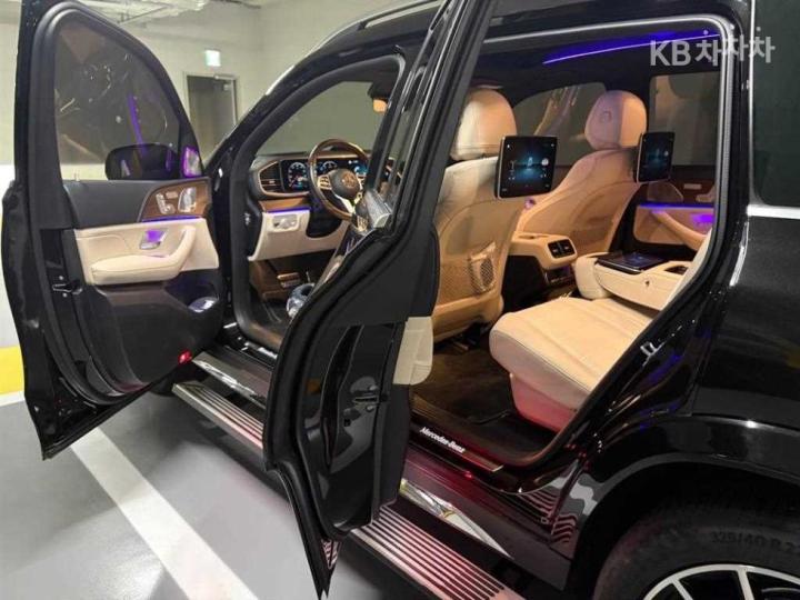 Mercedes-Benz GLS-Class GLS400d 4Matic Basic - фото 11