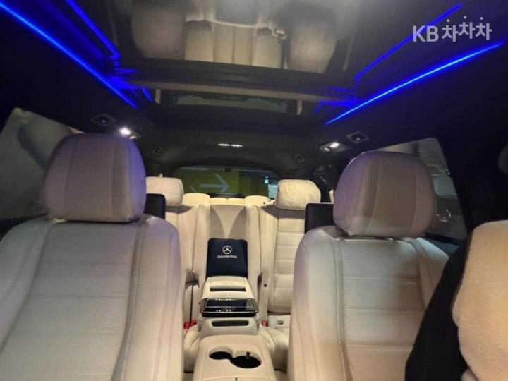 Mercedes-Benz GLS-Class GLS400d 4Matic Basic - фото 12