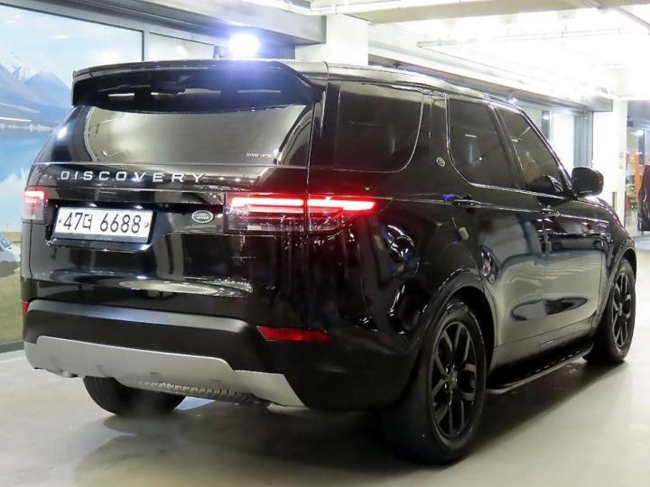 Land Rover Discovery 5 2.0 SD4 SE 5