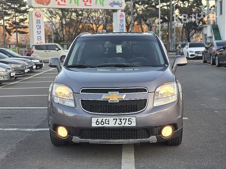 Chevrolet Orlando LT Premium