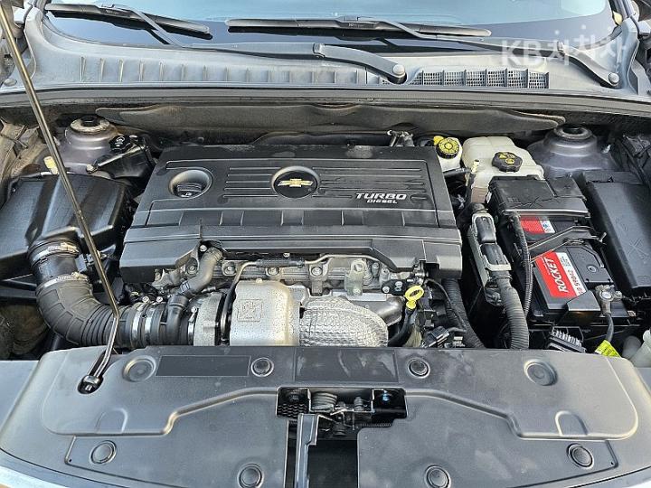 Chevrolet Orlando LT Premium 6