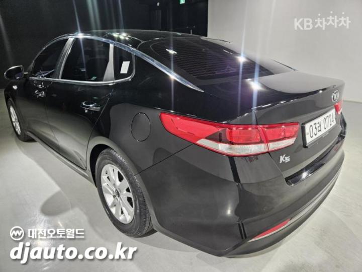 Kia K5 2.0 LPI SX Luxury 4