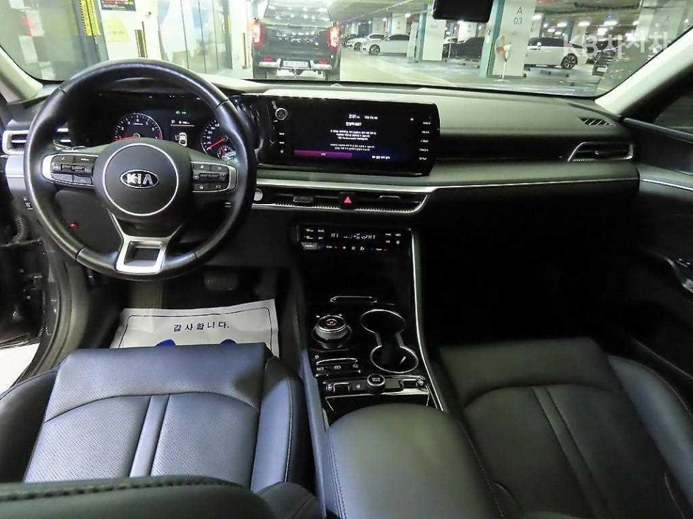 2020 - kia k5