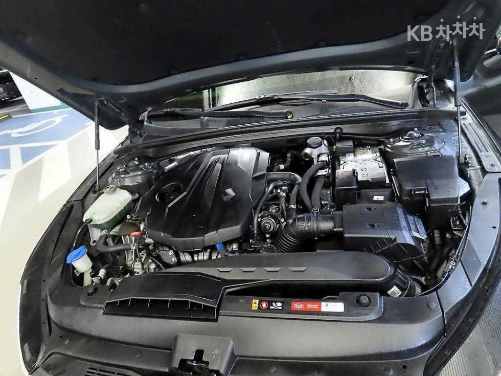 2020 - kia k5