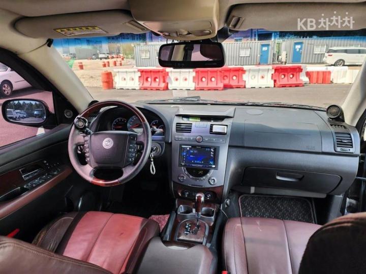 KG Mobility (Ssangyong) Rexton Super RX6 4WD Top Model 7