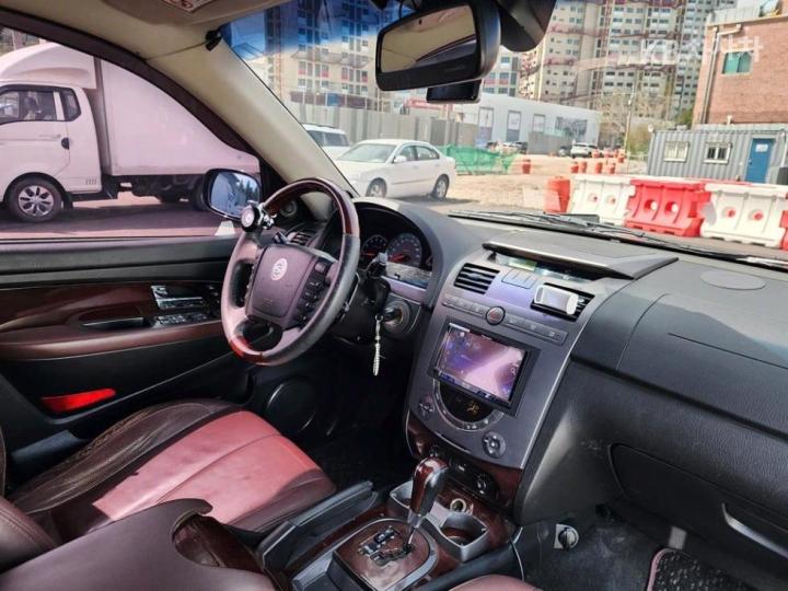 KG Mobility (Ssangyong) Rexton Super RX6 4WD Top Model 9